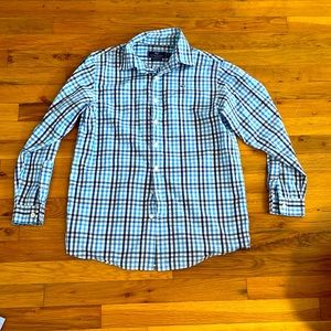 Kids large vineyard vines button up long sleeve shirt, color blue